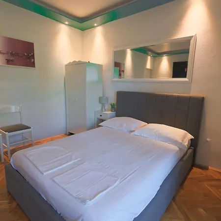 Apartmani Salis Tučepi Exterior foto