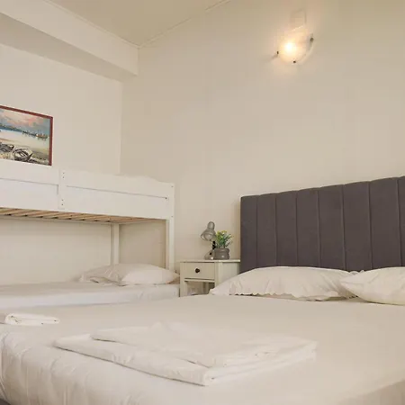Apartmani Salis Tučepi Exterior foto