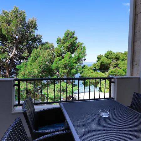 Apartmani Salis Tučepi Exterior foto