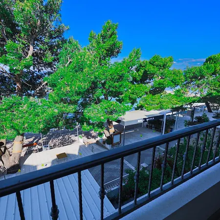 Apartmani Salis Tučepi Exterior foto